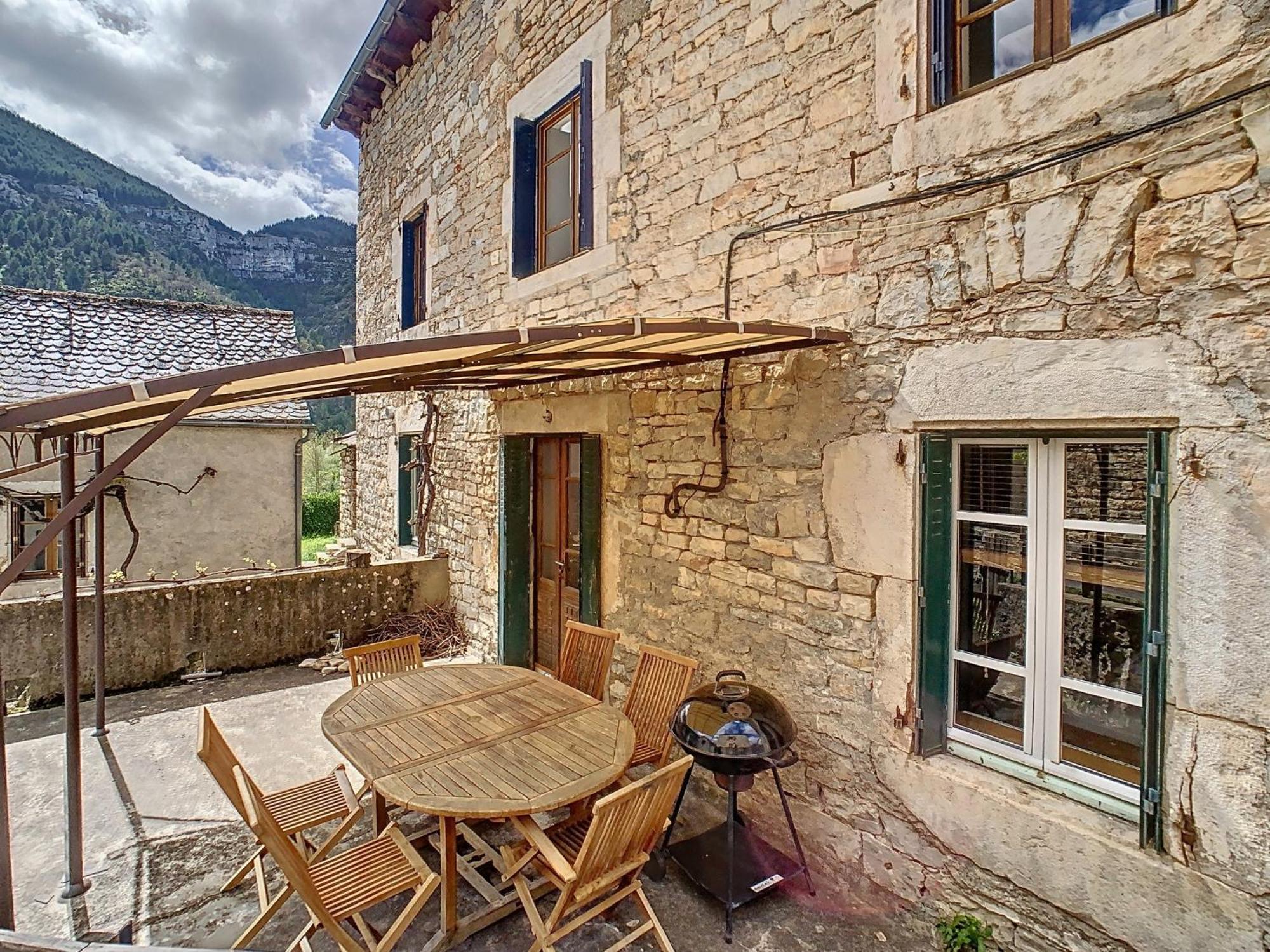 Gorges Du Tarn Gite En Pierres Avec Terrasse Quezac  Dış mekan fotoğraf
